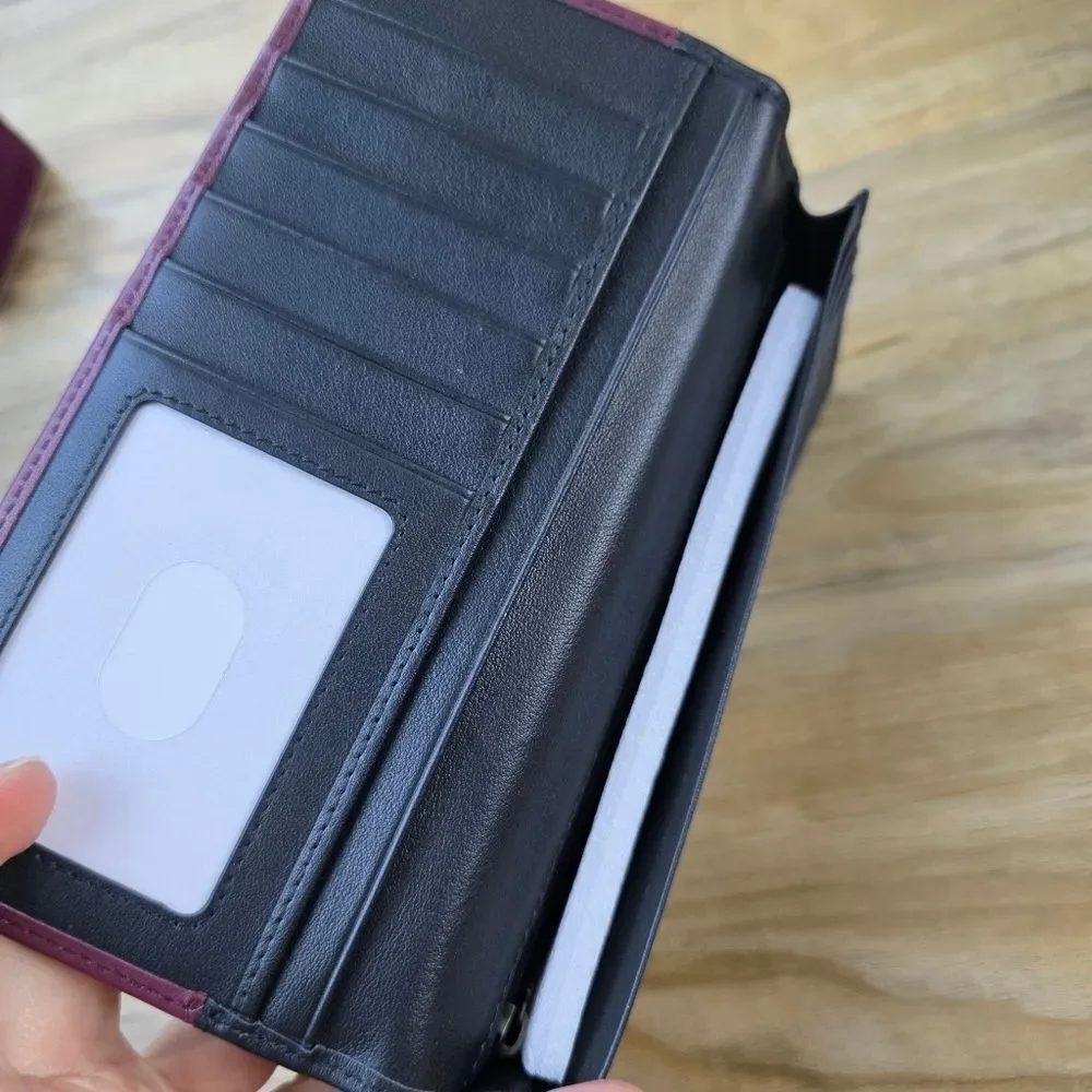 🩵⏭️NIB Black & Burgundy Italian Leather RFID Blocking Long Bi-Fold Wallet